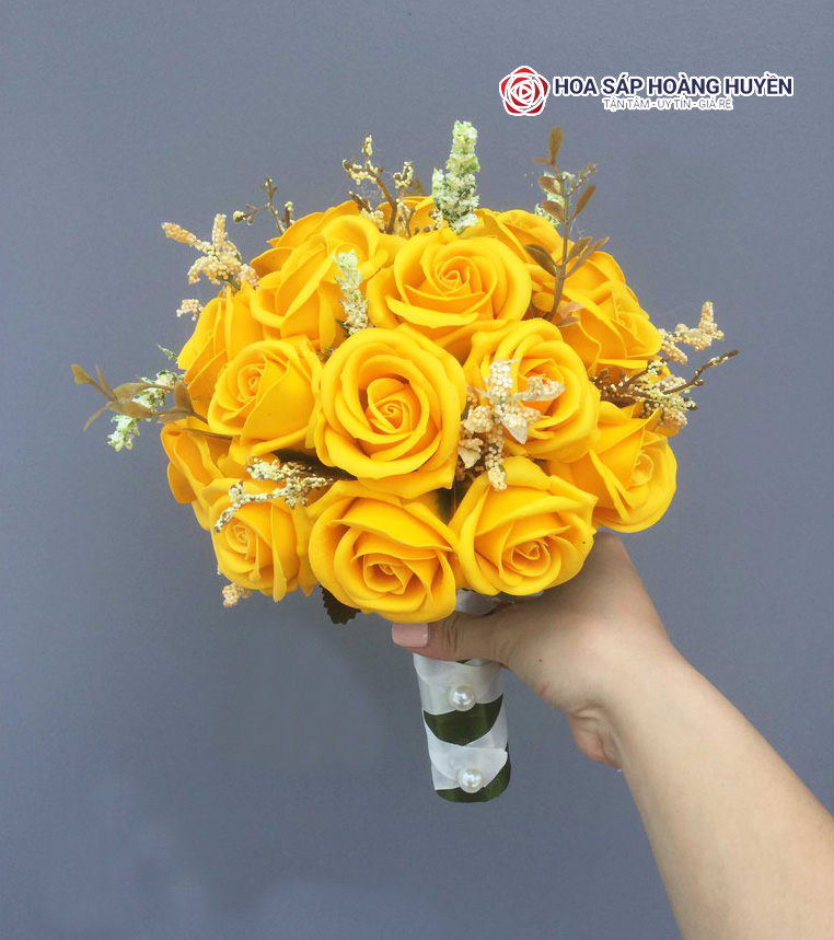 Bó hoa cưới màu vàng