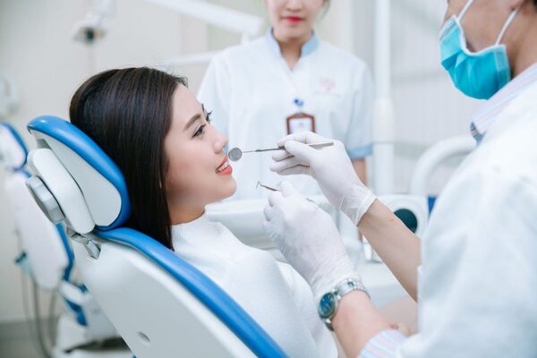 Những yếu tố cần xem xét khi làm răng tại TPHCM