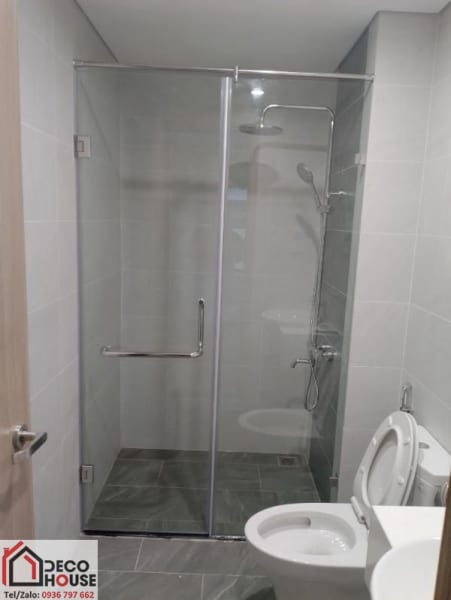 Xu hướng phòng tắm hiện đại với vách kính tắm cường lực
